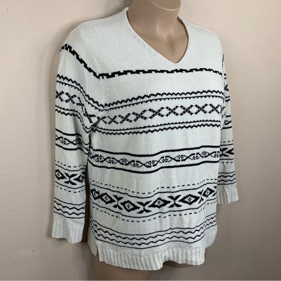 XL Vintage White Stag White And Black Geometric Print 90s Sweater V Neck Stretch - Picture 2 of 8